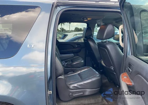 2008 Chevrolet Suburban 1500 Lt из США, поврежденный, VIN 1GNFC16068R157786